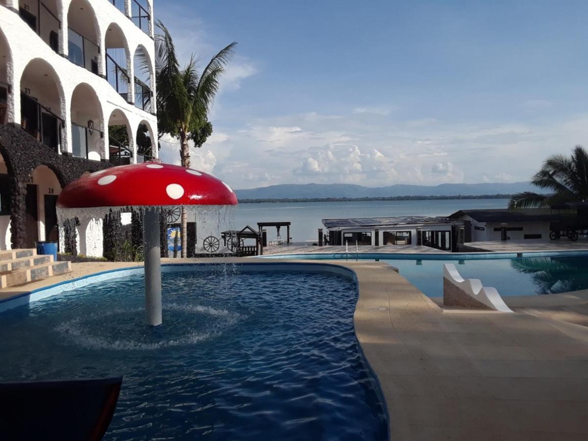 Hotel Mi Paraíso Río Dulce Castillo de San Felipe Exterior foto